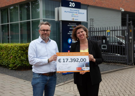 CarProf steunt Fonds Slachtofferhulp